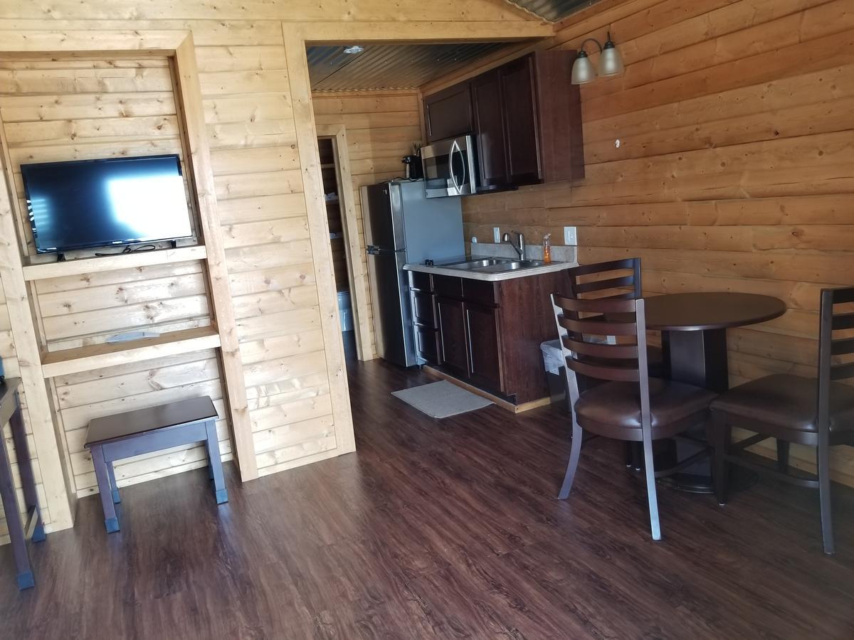 Paradise Rv & Cabins Resort Vinton Exterior foto