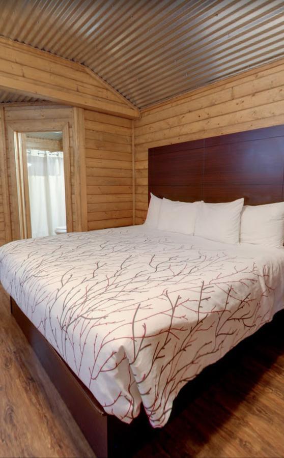 Paradise Rv & Cabins Resort Vinton Exterior foto